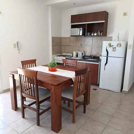 Departamento Confortable Centrico Con Cochera Para 4 Personas Corrientes Exterior photo