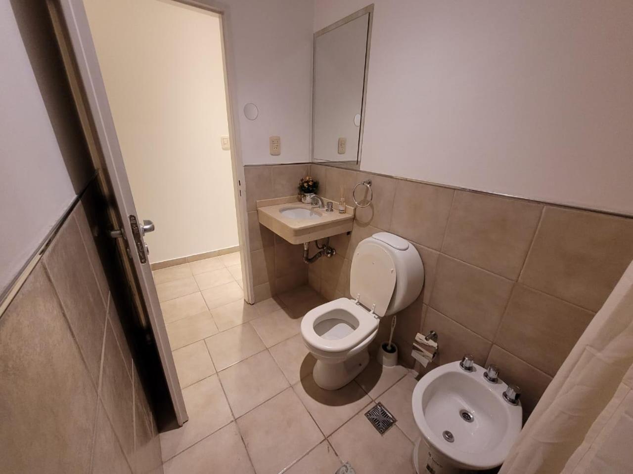 Departamento Confortable Centrico Con Cochera 4 Personas Apartment Corrientes